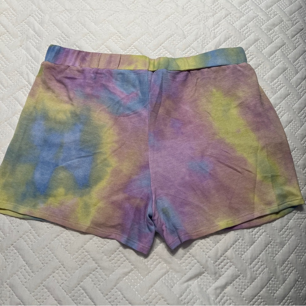 BiBi Tie-Dye Shorts - Picture 6 of 7